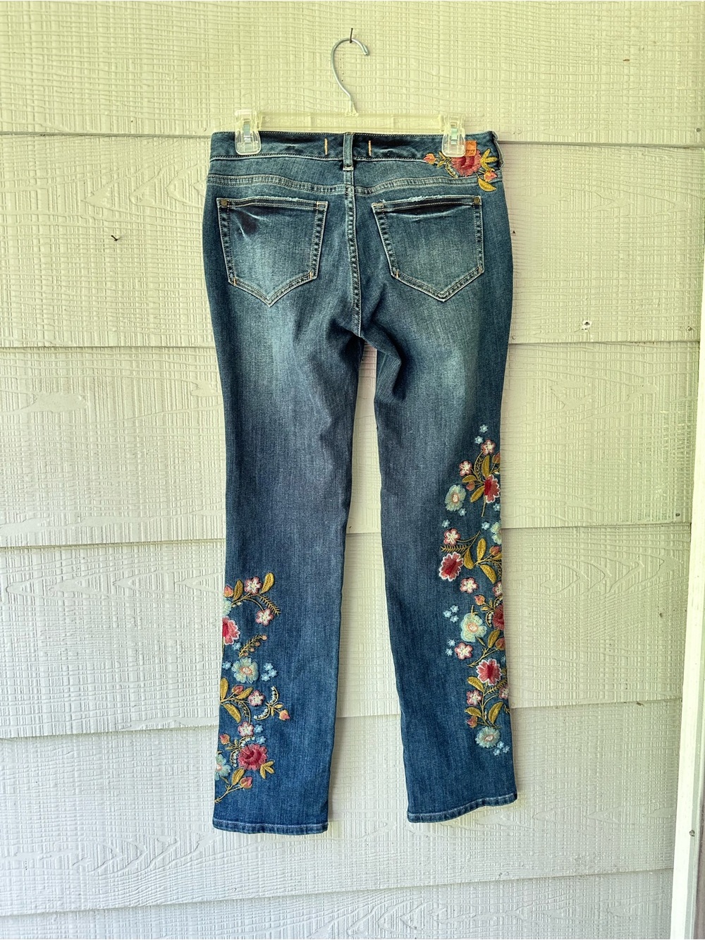 Sundance Magnolia Fit Embroidered Floral Jeans~27 - Picture 2 of 4